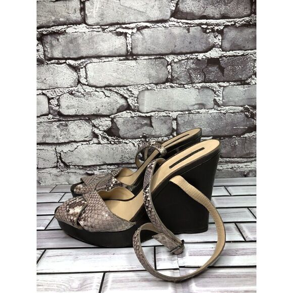 Longchamp Gray Taupe Snake Skin Leather Peep Toe Wedge Strap Sandals Women Sz 38 - Picture 1 of 16